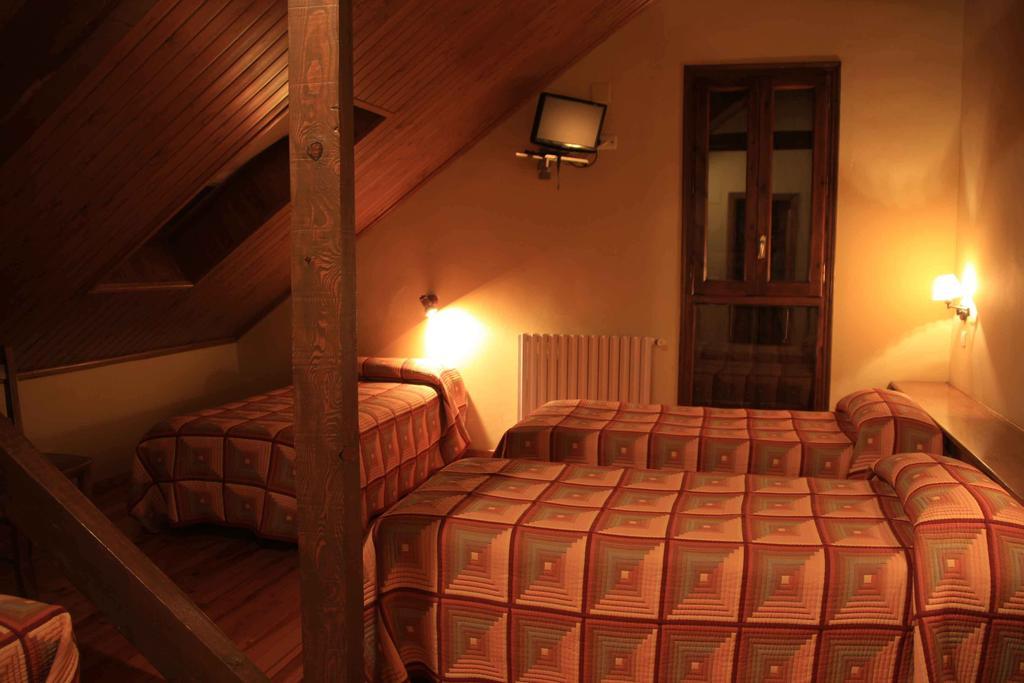 Hotel, Bungalows Y Camping Viu Ngoại thất bức ảnh